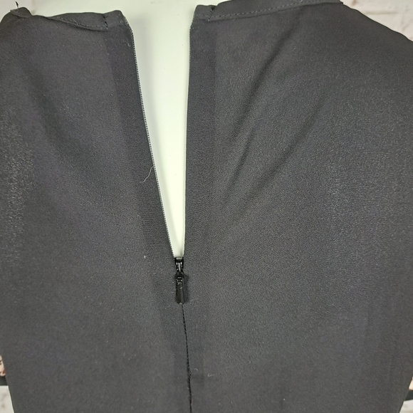 𝅺top Shop Scarf Print‎ Placement Tee - Picture 5 of 9